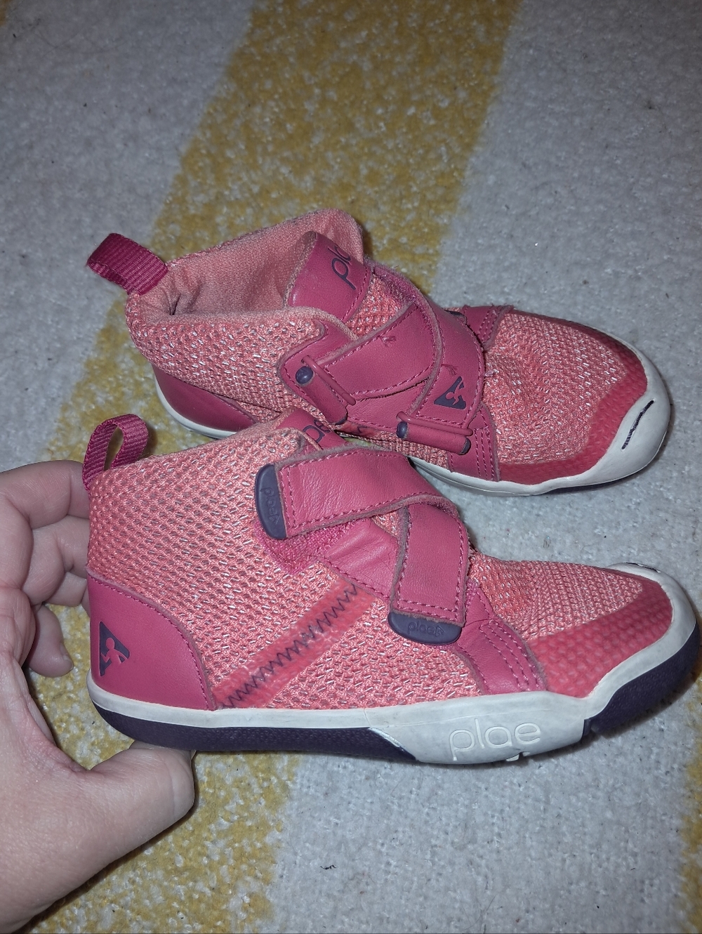 Plae brand toddler girls size 10 shoes